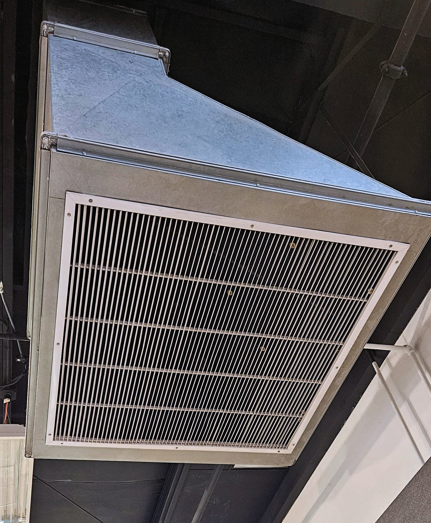 HVAC-ventil – redaksjonelt bilde til artikkel om frisk luft og systematisk ventilasjon